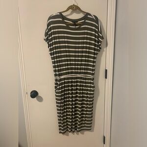Banana Republic Casual Dress (L)